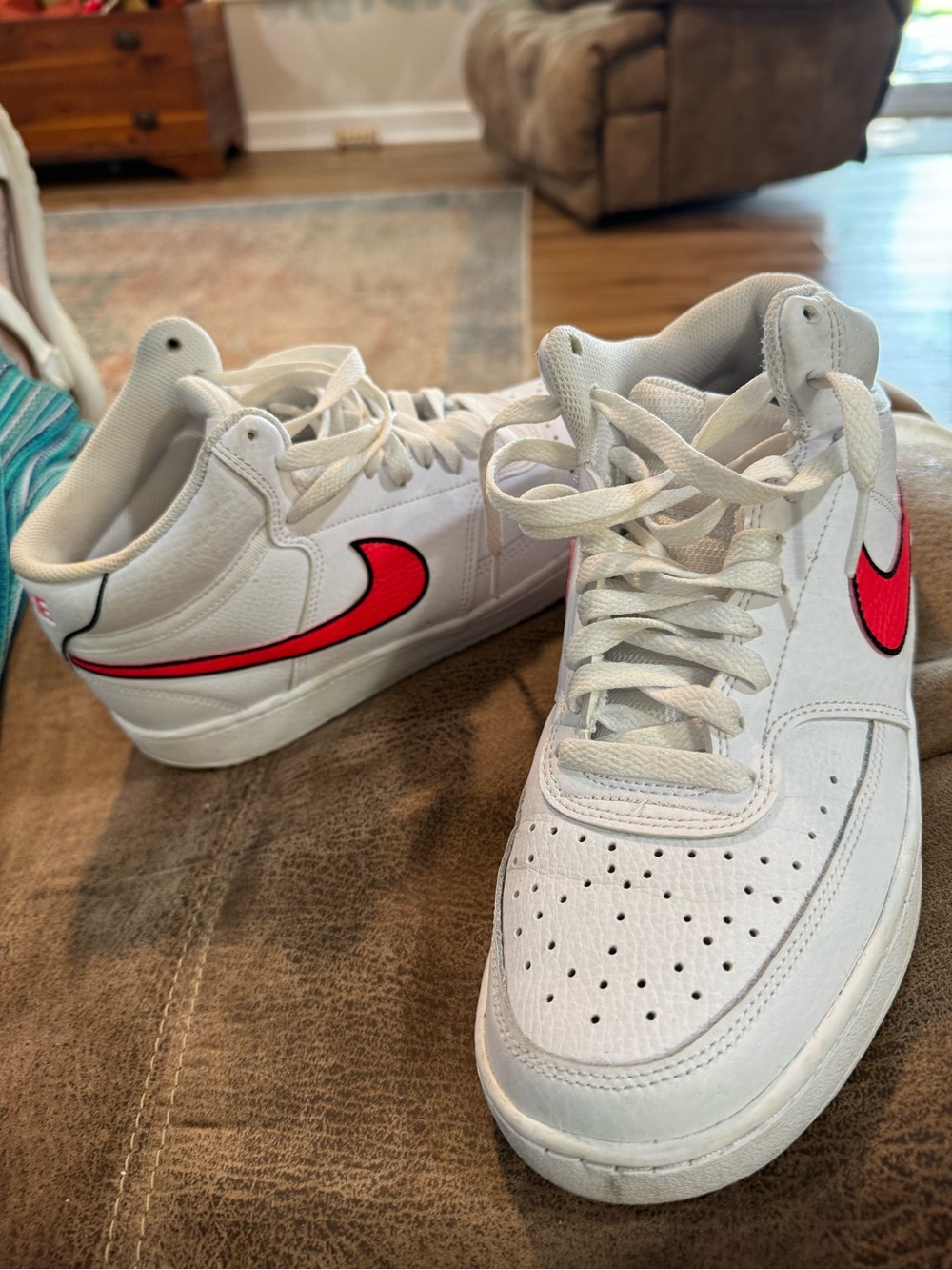 Nike White Low-Top Sneakers with Bright Red Swoosh